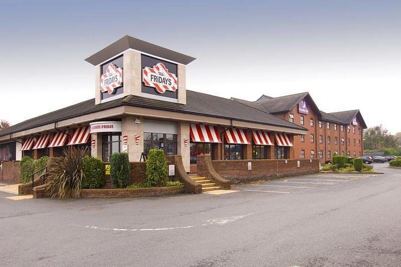 Premier Inn Manchester - Prestwich Buitenkant foto